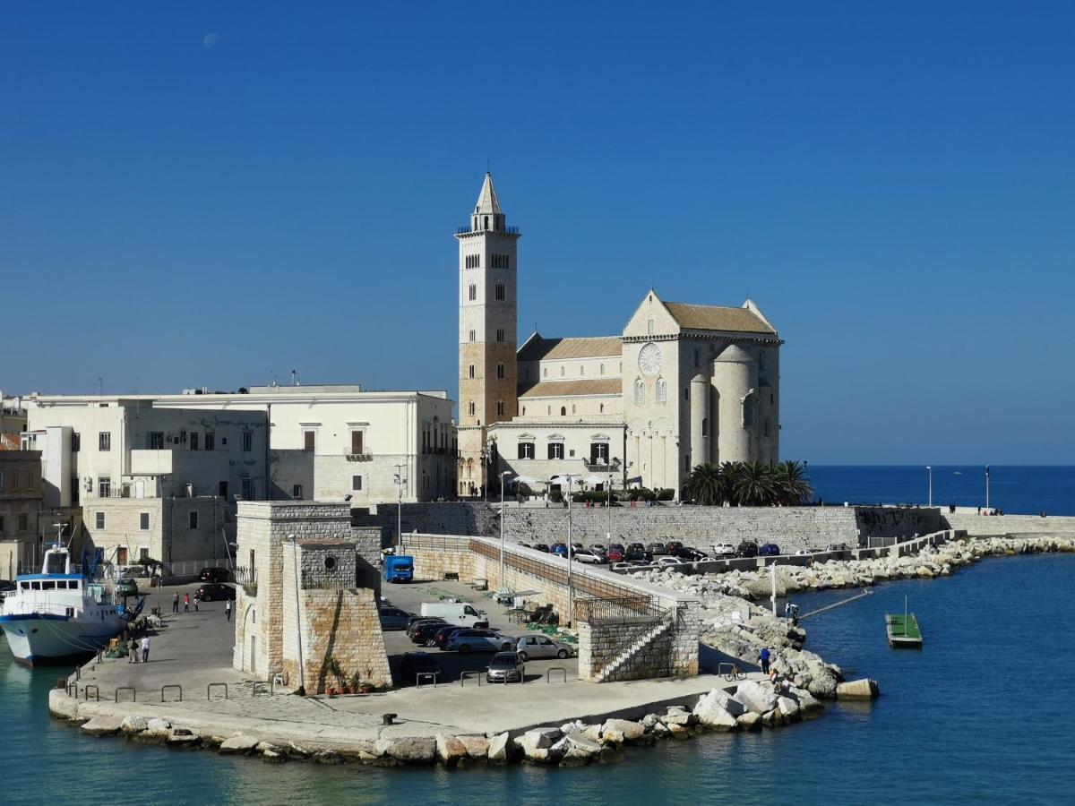 Hotel Quattro Ducati Trani Exterior foto